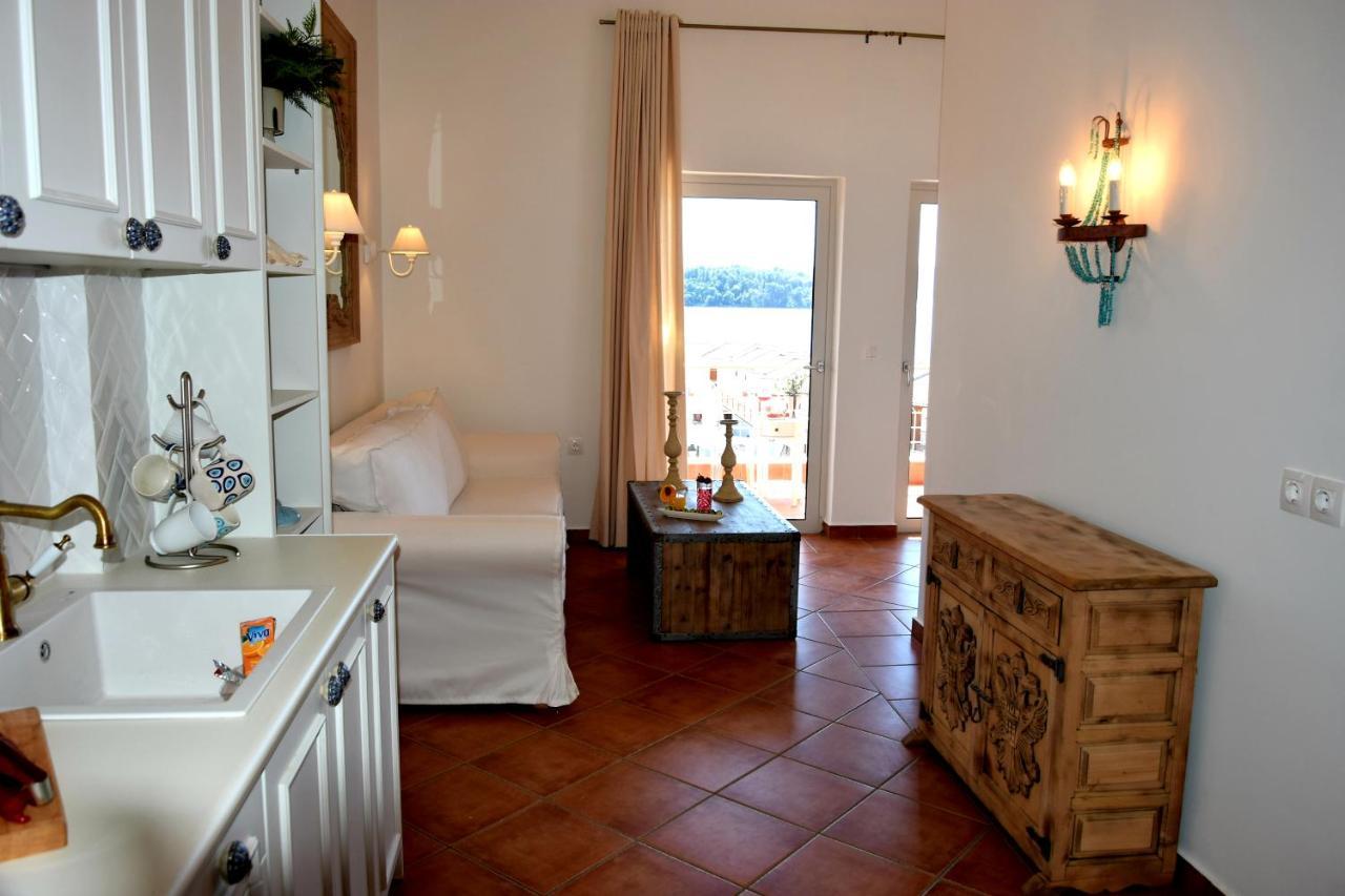 Perigiali Suite Nydri  Exterior foto